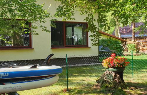 Ferienwohnung Am See mit kleinem Boot und 3er Kajak und 2 SUP - Foto 2