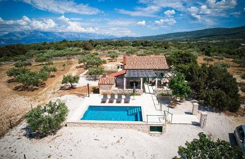 Secluded vacation house Bračuta with swimming pool - Foto 3