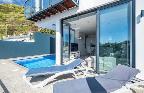 Hillside Villa - Photo 12