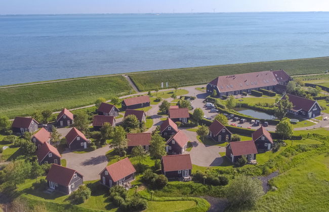 2 bedroom House in Wemeldinge with garden and terrace - Photo 5