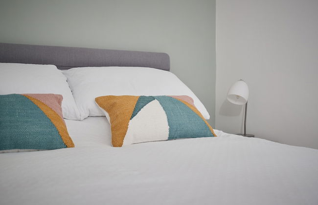 Lovely Quiet Cottage in Kemerton! - Photo 3