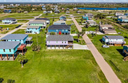 The Purple Pelican - Photo 37