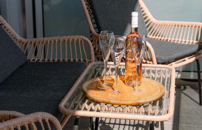 Bright Apartment With City View and Terrace - Foto 19