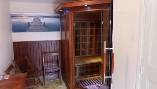 Grande maison à Saint-Pourçain avec piscine, sauna et WiFi - FR-1-489-60 - Foto 3