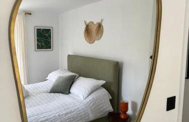 Stylish & central apartment close to the beach - Photo 1