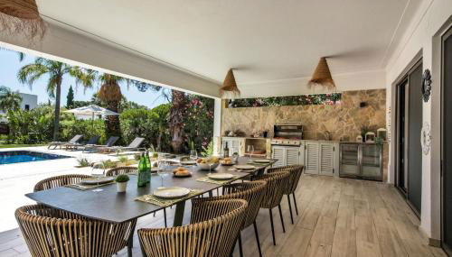 Dazzling Almancil Villa Villa Magorian 4 Bedrooms Spacious Furnished - Foto 2, Other