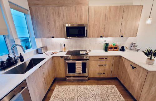 Luxe & Bright Gem - Prime Location, Roof Deck, View - Foto 8