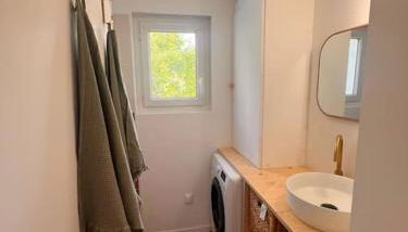 Maison bretonne rénovée à neuf - Terrasse plein sud - Proche plage - Foto 3