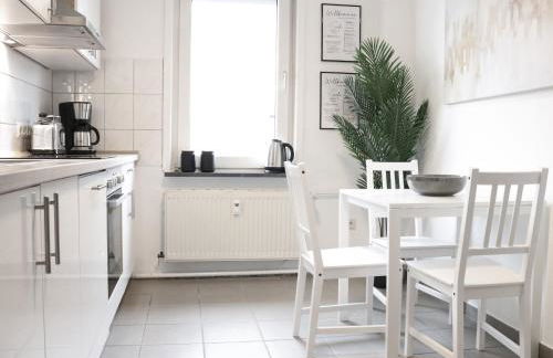 LIGHTPLACE • Größere Gruppen • 4 Einzelzimmer • Boxspring • Smart TV • Biergarten • Restaurant - Foto 55