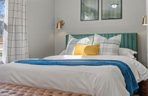 3BD Family Retreat - 4 Mins to UND - Yard Games - Foto 25