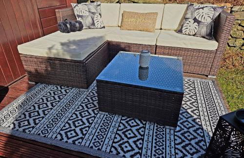 Captain’s Cabin - Photo 16