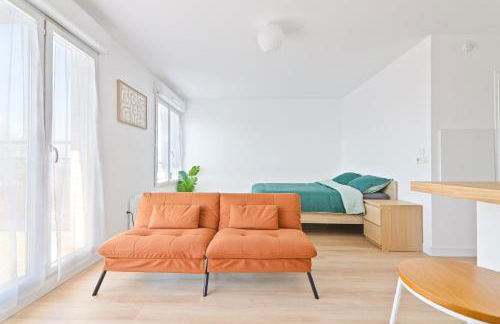 Studio Orly 15 min I Balcon, cuisine, Wi-Fi rapide - Foto 2