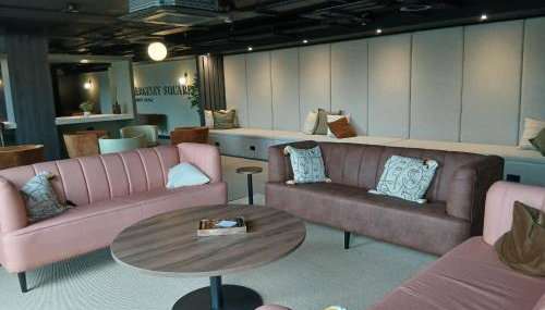 Modern 2BR Apartment in Manchester with Parking - Foto 3