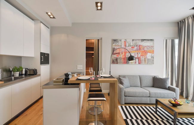 Downtown Apartments Living - Foto 16