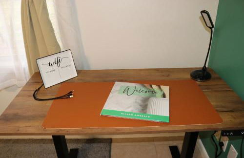 Hidden Emerald-Apartment with Kitchen and Laundry - Foto 5