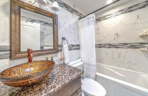 Fully Updated 3 BDR Seaside Home Minutes to Beach! - Foto 68