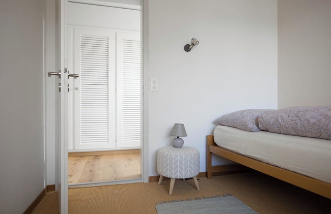 Luxury Apartment With Terrace and Garden Free Parking Smart TV etc - Foto 17