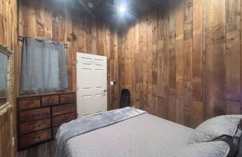 1st Fl 2BR Downtown + 2 Pkg - Foto 8