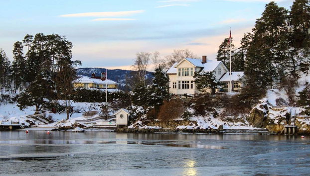 Winter Oslofjord sightseeing