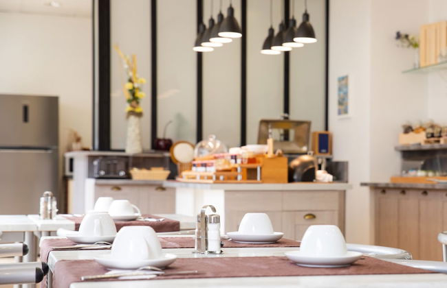 BRIT HOTEL Confort Lannion Centre Gare - Foto 25