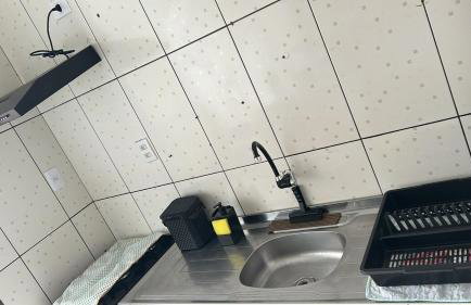 7 minutes from the beaches of São Vicente, come and see! - Foto 34