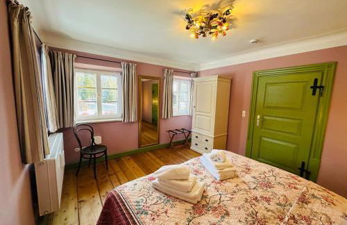 KURFÜRSTLICHES JÄGERHAUS - by "Schloss Gessenberg" - luxurious vacation home with mountain views, suitable for families and friends - Foto 20