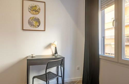 Clean & Very Comfortable Apartment - Photo 5