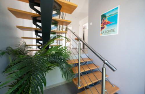 SUPERBE VILLA VUE MER JUSQU'A 14 COUCHAGES La LONDE LES MAURES Entre HYERES et Le LAVANDOU 4 Etoiles PISCINE CHAUFFEE - Foto 38