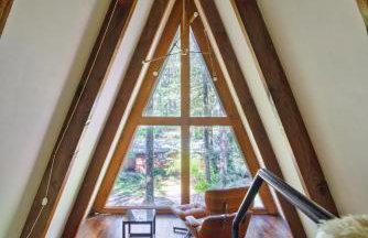 Modern A-Frame Cabin in the Woods - Foto 16