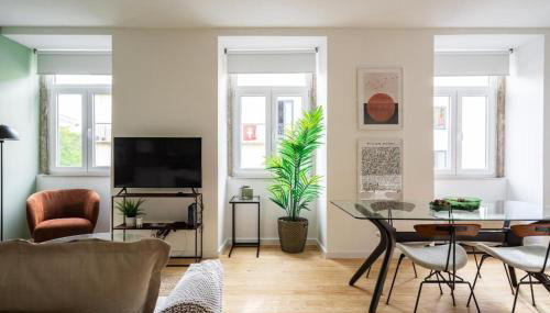 WHome Chic 2-Bed near Santos & Alcântara perfect for Families & Couples - Foto 2