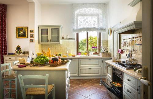 Palazzo Angelica Hilltop Luxury Villa with Pool, Spa & Views - Foto 49