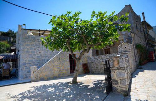 Panorama - Unique Beachfront Stone House in Alipa-Mani - Foto 16