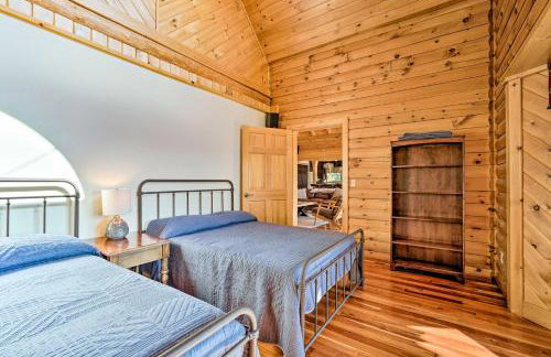 Stunning Vermont Cabin w/ Private Lake Access - Foto 17
