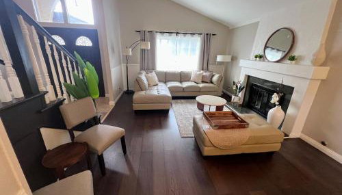 Bright & Spacious 5BR Modern Vacation Home - Near Disneyland & Beaches - Foto 3