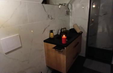 Loft And Charmed LOVE ROOM UNIQUE A SOULAC - Foto 13