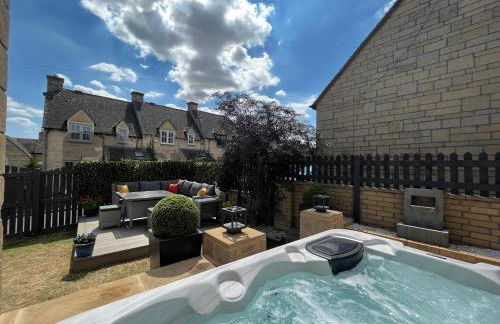Luxurious 4 bedroom home in the heart of the Cotswolds with Hot Tub! - Foto 2