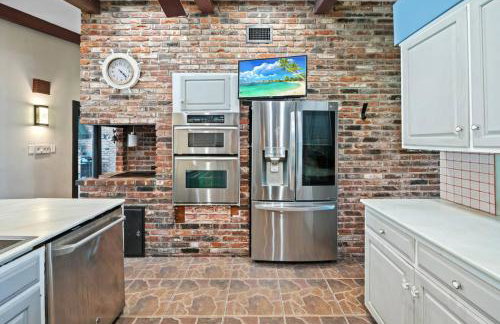 The Creek Resort - Revamped Chic 4BR Haven with Massive Pool, Hot Tub, and Outdoor Space - Foto 24