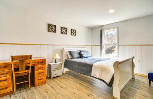 Charming Maine Retreat Near Skiing and ATV Park! - Foto 17