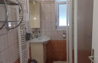 Apartments by the sea Banjol - Rab - 4965 - Photo 12