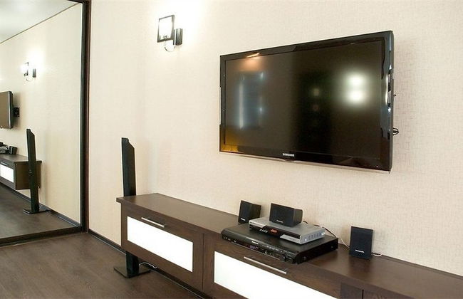 Megapolis Apartments on Arsenalnaya 4A - Photo 2