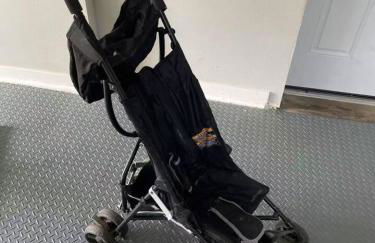 Chic 3BR 2BA Duplex w Serene View BBQ near airport - Foto 37