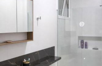 Luxo e exclusividade - Apartamento a 30m da praia da Cachoeira Floripa - Foto 17