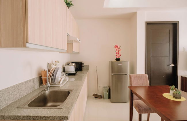 Spacious & Bright Family Escape - Photo 40