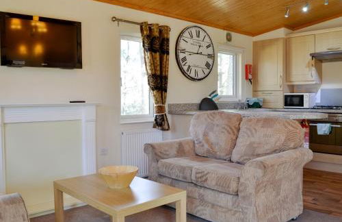 Lodge D- Uk33090 - Photo 3