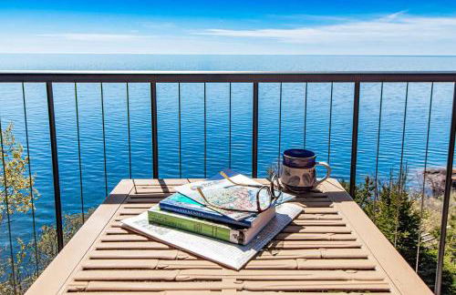 Incredible Views w Garage on Lake and bike trail - Foto 32