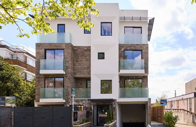 The Temple Fortune Crib - Lovely 3bdr House With Balcony and Parking - Foto 10