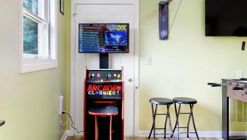 Serene Studio W Patio Near Lake Dog Friendly Gym - Foto 4