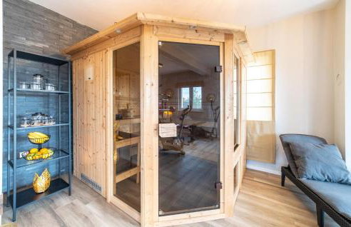 Amazing Home In Sukosan With Wifi - Foto 52