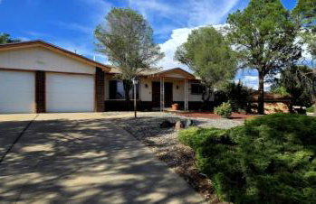 Hot Air Balloon Haven, Hot Tub, King Bed, Office, Foosball, Bball - Foto 8