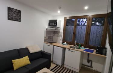 Studio bien équipé et indépendant avec véranda commune - Foto 1